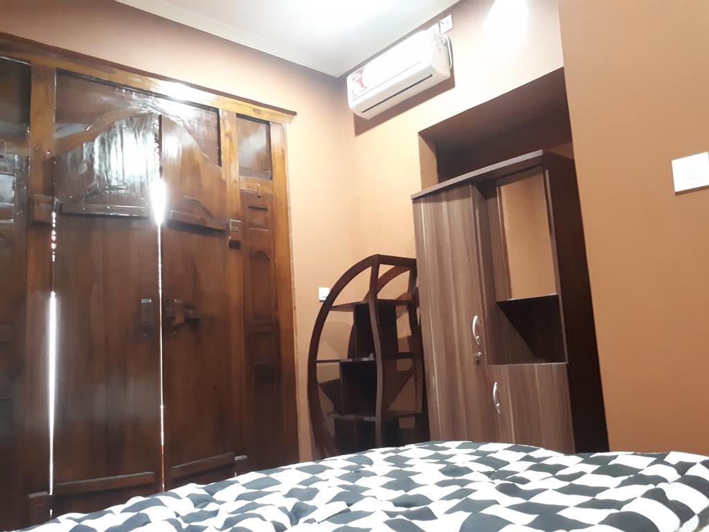 Indy House Hotel Ubud Kültér fotó